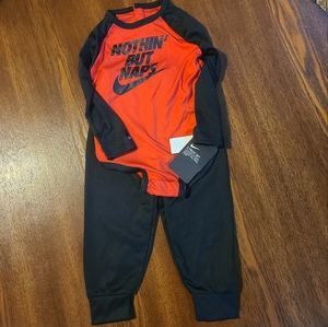 Nike baby set